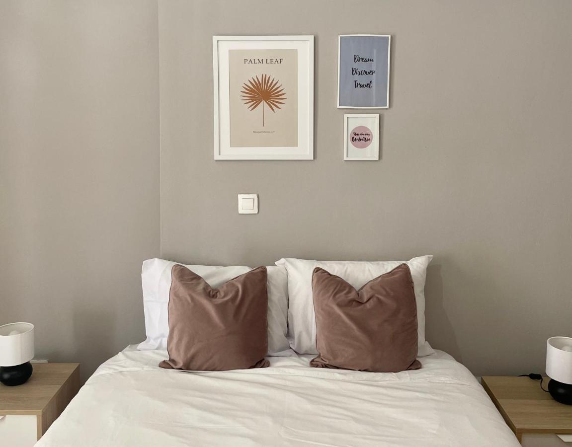 Vivian Modern Apartment Афины Экстерьер фото